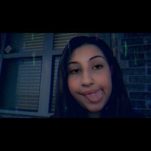 Meet your Posher, Paige